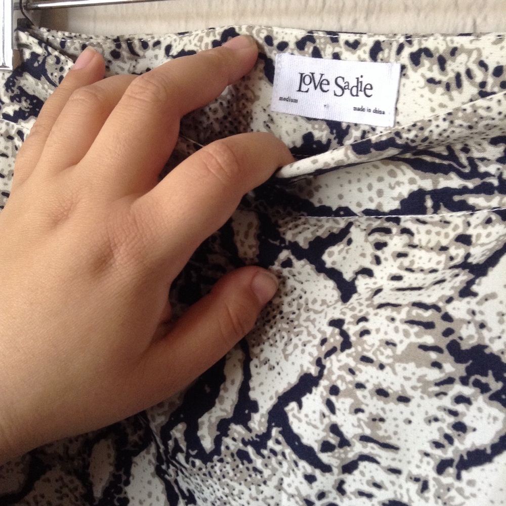 Tobi Love Sadie Western Snake Skin Print Skirt - Picture 3 of 4